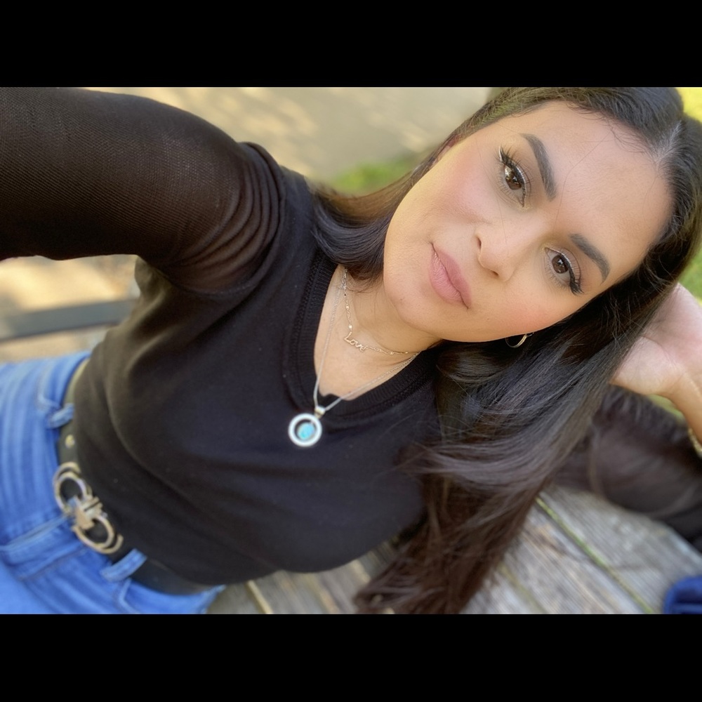 Meet your Posher, Stephanny